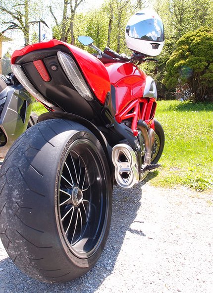 Ducati_Seite7.JPG