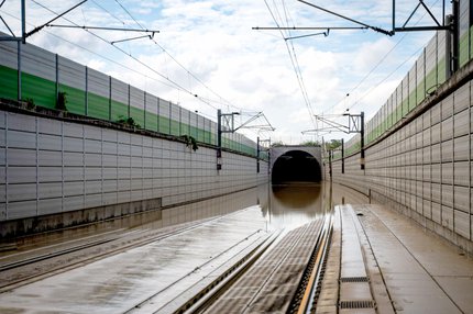 Tunnel Atzgersdorf c) ÖBB Michael Mayer.jpg