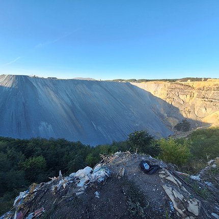 22_Bor_Halde am Stadtrand_c)Hoegelsberger.jpg